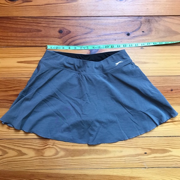 Slazenger Grey Black Tennis Skort, EUC, M - Picture 6 of 11